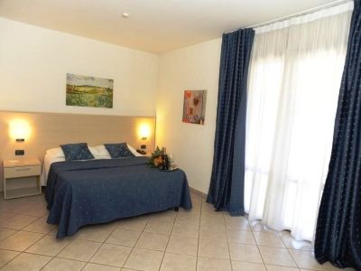 Hotel La Quercia Valmontone Buitenkant foto